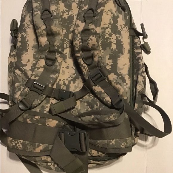 Sandpiper of California Bugout Bag (ABU) - Picture 3 of 14